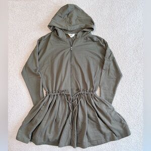 NWOT Betsey’s Boutique Hooded Tunic Sweatshirt with Drawstring Waist